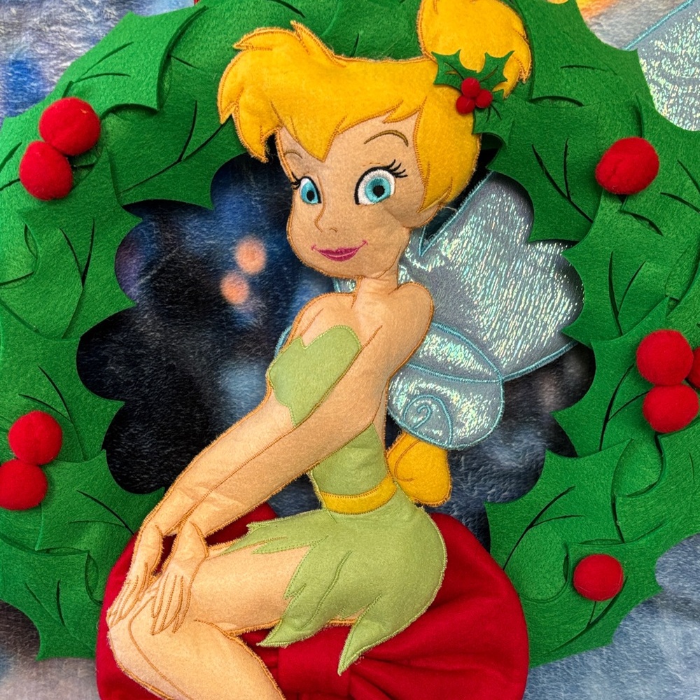 Vintage Disney Tinkerbell Holiday Wreath - Picture 3 of 6